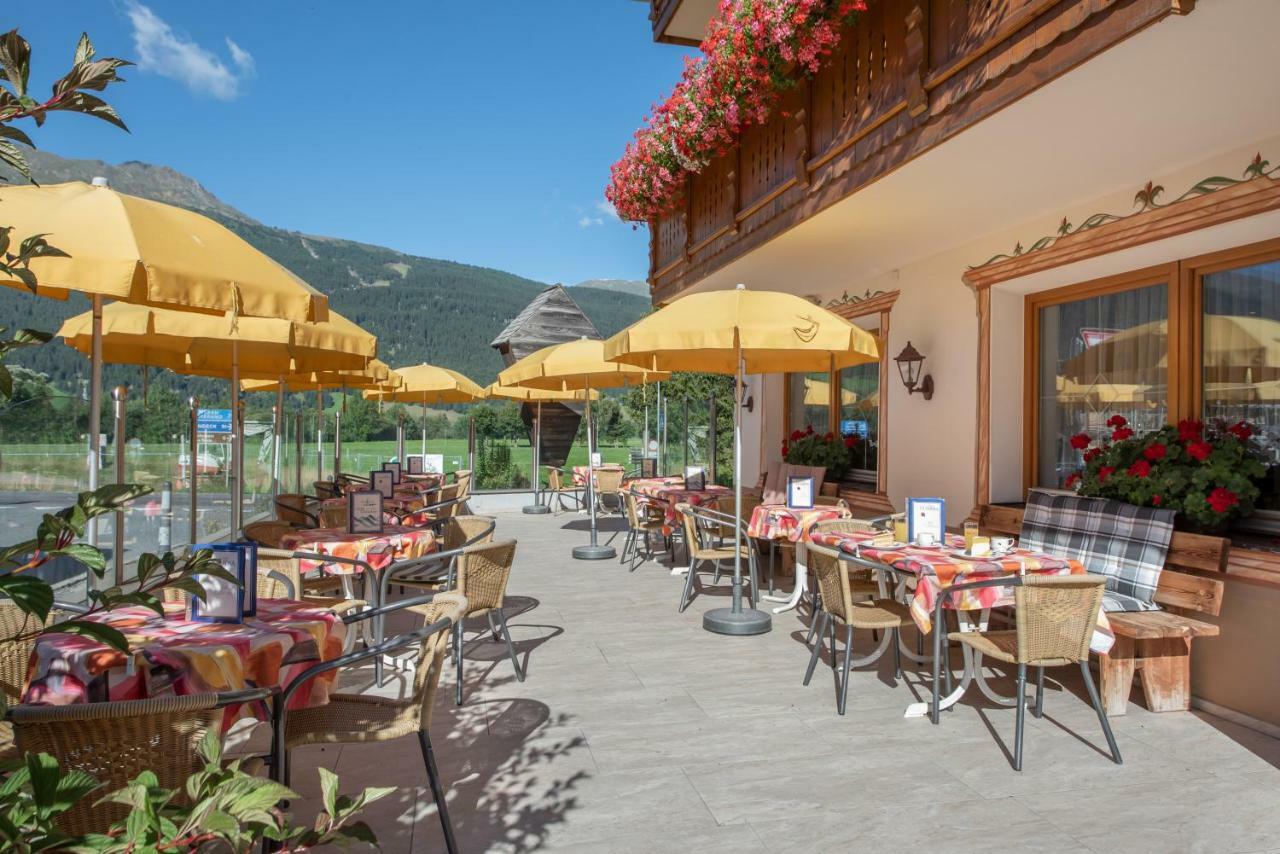 Hotel Theiner Curon Venosta Esterno foto